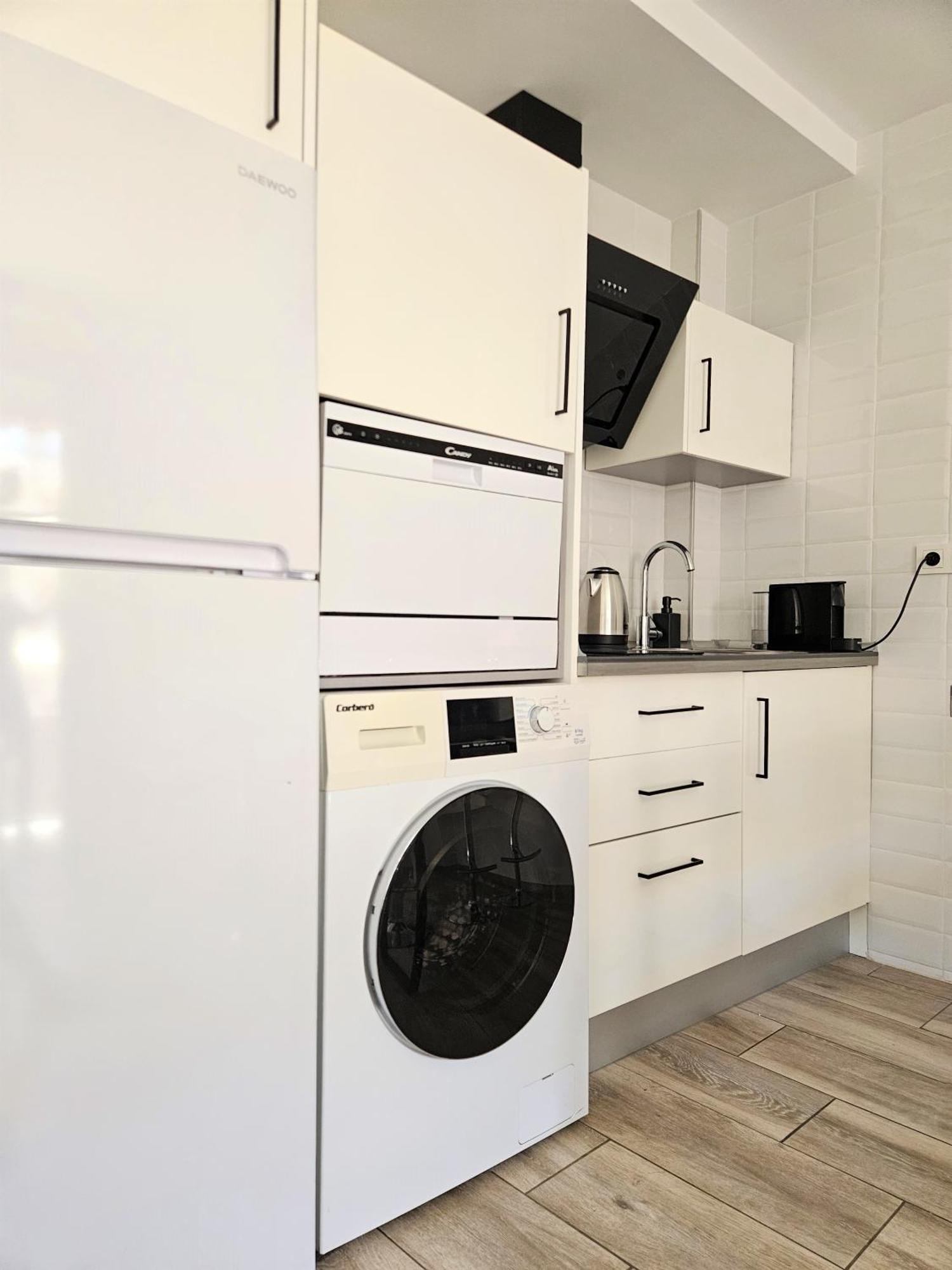 Sunshine Apartment サンタ・ポラ エクステリア 写真